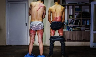 பெண்களின் ஆர்பாட்டத்தை செய்தியாக்குவியா? சொல்லி... சொல்லி... அடித்த தாலிபான்கள்! ஆப்கனில் எழுத்துரிமை பறிப்பு!