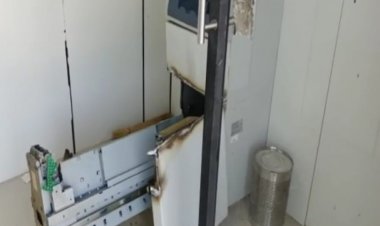 வெல்டிங் இயந்திரம் மூலம் 4.5 லட்ச ரூபாய் கொள்ளை.