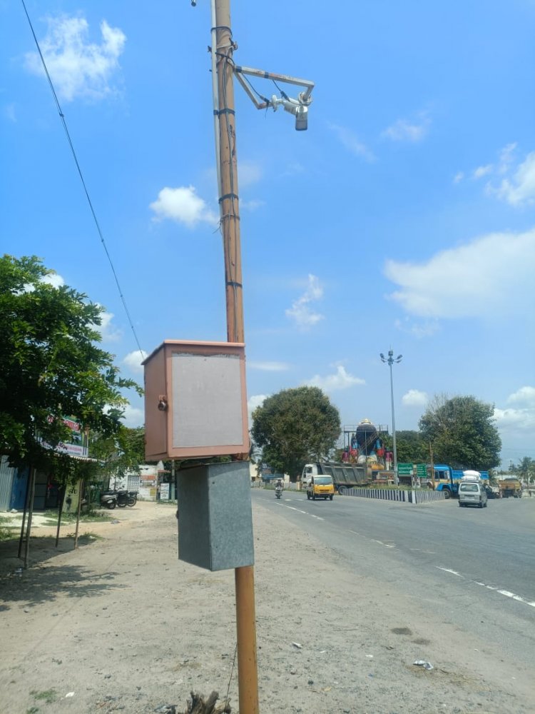 கேமிரா இருக்கு...ஆனா இல்லை?