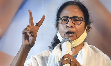 மம்தாபானர்ஜி முன்னணி! முதல்வர் பதவிக்கு ஆபத்தில்லை:- கொல்கொத்தா இடைத்தேர்தல் நிலவரம்!