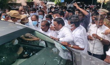 முந்தும் திமுக...! நொண்டும் அ.தி.மு.க!