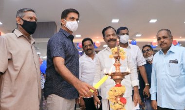 தீபாவளிக்கு 20 கோடி ரூபாய்க்கு துணிகள் விற்கனும்! வேலூர் கலெக்டர் டார்க்கெட்!