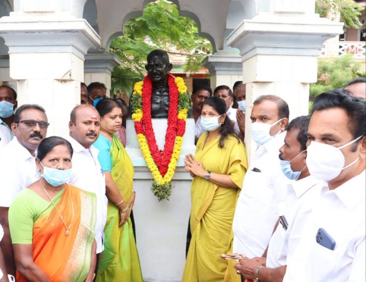 தூத்துக்குடியில் கனிமொழி!
