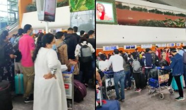 பெங்களூரு விமானத்தில் பயணிகள் க்யூ....இண்டிகோ நிறுவனத்தால் பதற்றம்!