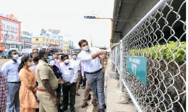 கிரீன் சர்கிளில் உள்ள ஹோட்டல்கள் முன் கார்களை நிறுத்தக் கூடாது!கலெக்டர் எச்சரிக்கை!