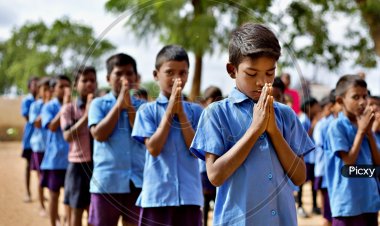 . "நீராரும் கடலுடுத்த சாங்" மாநில பாடலாக மாறியது!