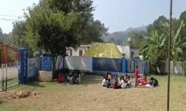 ஏலகிரி மலையில் உள்ள சேதமடைந்த அரசு தொடக்கப் பள்ளிகள்!