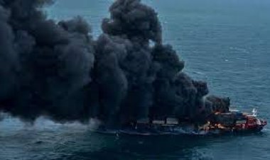 படகு தீப்பிடித்து -50 க்கும் மேற்பட்ட பயணிகள் பலி!