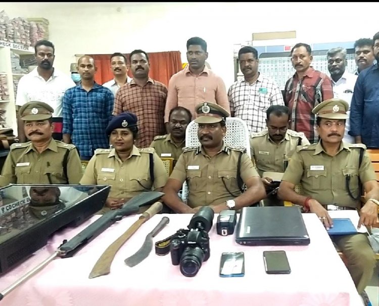 துப்பாக்கி முனையில் கொள்ளை! ப்ளஸ் டூ மாணவன் பிடிபட்டான்!
