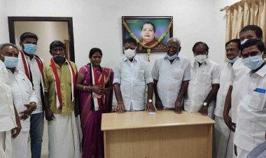 போடி திமுகவுக்கு அல்வா கொடுத்த அதிமுக பெண்!