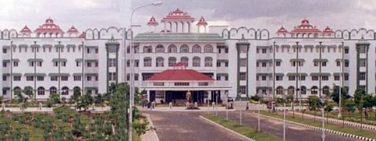 அப்பாவிகள் மீதான காவல்துறையின் வன்முறை வெறியாட்டத்தை ஊக்கப்படுத்த முடியாது:- உயர்நீதிமன்ற மதுரைக்கிளை!