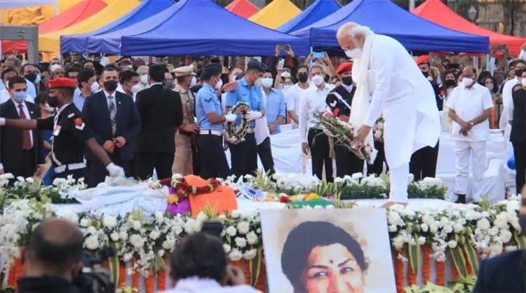 இறுதி யாத்திரையில் இசைக்குயில்! பிரதமர் மோடி அஞ்சலி!நாடு முழுவதும் 2 நாட்களுக்கு அரசு துக்கம்!