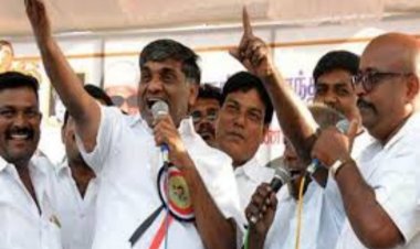 எஸ்.பி.ஆபிஸ் முன்னர் போராட்டம் நடத்துவேன்! முன்னாள் அமைச்சர் வீரமணி பொங்கி எழுந்தார்!