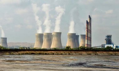 ஊருக்கு கரண்ட் கொடுக்க கிராமங்களை அழிப்பதா? உரிய நஷ்ட ஈடு கொடுங்க சாமி!!என்.எல்.சி.யிடும் கெஞ்சும் மக்கள்!!