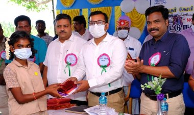 நல்ல புத்தகங்களை வாசித்தால் நல்ல எண்ணம் வரும்!பெண்கள் கல்லூரியில் ஆட்சியர் அமர்குஷ்வாஹா!