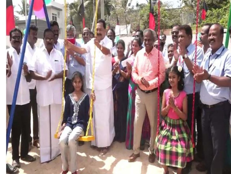 செலவு செய்து விளம்பரங்கள் தரவேண்டாம்:- அமைச்சர் ஆர்.க்ந்தி வேண்டுகோள்!