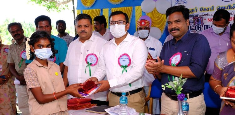 நல்ல புத்தகங்களை வாசித்தால் நல்ல எண்ணம் வரும்!பெண்கள் கல்லூரியில் ஆட்சியர் அமர்குஷ்வாஹா!