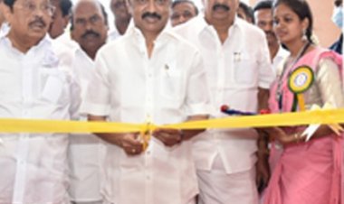 அள்ளி வழங்கிய முதலமைச்சர்! ஆட்சியர் அலுவலக பெருந்திட்ட வளாகம் திறப்பு!