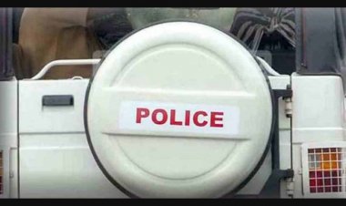 போலிஸ் என வண்டிகளில் ஸ்டிக்கர் ஒட்டவே கூடாது! நீதிமன்ற உத்தரவால் டிஜிபி கறார் சர்குலர்!!