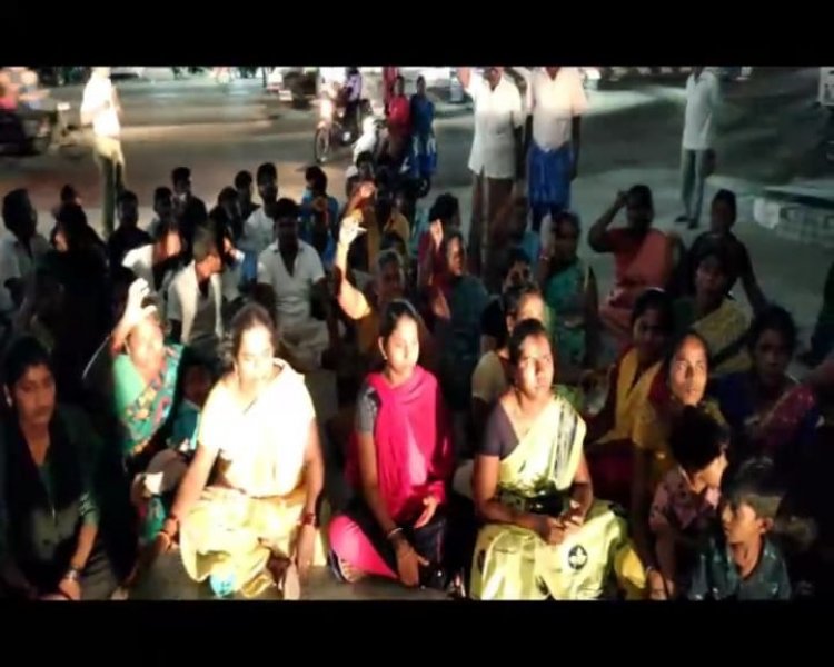 சட்டவிரோத கஸ்டடியை கண்டித்து கலெக்டர் ஆபிஸ் முற்றுகை!