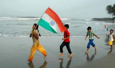 25 பைசாவுக்கு வாங்கப்பட்ட தேசிய கொடி:-75 ஆம் ஆண்டை சந்தித்தது!!