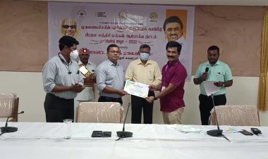 அதிகாரிகளுக்கு வாரி வழங்கப்பட்ட சான்றிதழ்கள்!