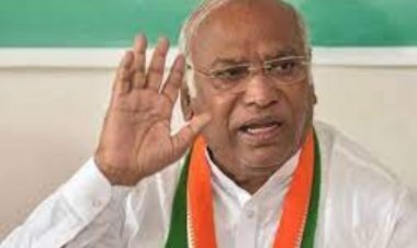 24 ஆண்டுகளுக்கு பின்னர் நேரு குடும்பம் அல்லாதோர் தலைவராகிறார்! அதுவும் தென்னிந்தியர்!!