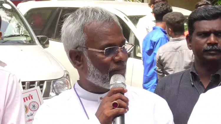 பிஷப் துவக்கிவைத்த விழிப்புணர்வு பேரணி!