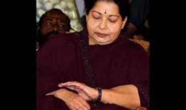 ஜெயலலிதாவின் புடவைகளை ஏலம் விடுங்கள்! சமூக ஆர்வலர் சுப்ரிம் கோர்ட்டுக்கு கடிதம்!