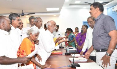 குறைகளை வாட்ஸ் அப்பில் பதிவிட வேண்டாம்! வேலூர் ஆட்சியர் வேண்டுகோள்!!