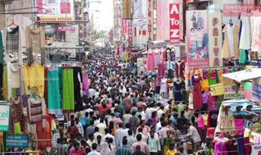 . கவுன்சிலரின் கணவர் மாமுல் கேட்டதாக கைது!