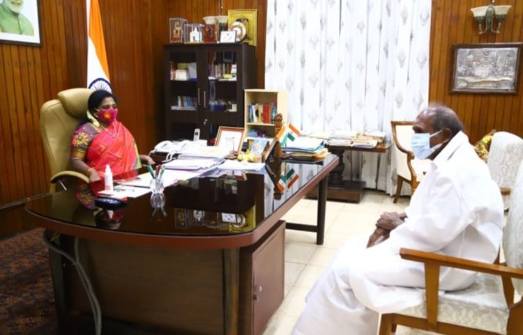 புதுச்சேரியில் ஆட்சி நடத்துவது ரங்கசாமிதானா?