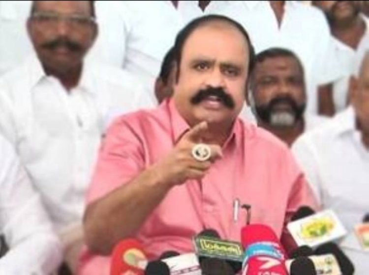 எடப்பாடி திமுகவுடன் ரகசிய நட்பு! பகீர் கிளப்பும் பெங்களூரு புகழேந்தி!