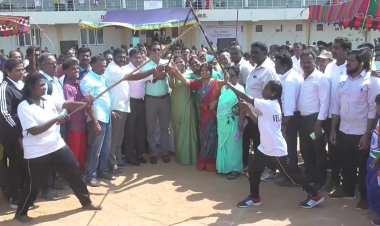 முதலமைச்சர் கோப்பை சிலம்பம் போட்டியில் பெற்றோர் ஆத்திரம்!