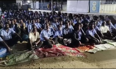 தொழிலாளர் சாவுக்கு மேலதிகாரிகள் காரணம்! போராட்ட்டம் தர்ணா!!