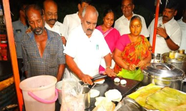 பரோட்டோ போடும் அமைச்சர்கள்! எடப்பாடி பழனிச்சாமி கிண்டல்!