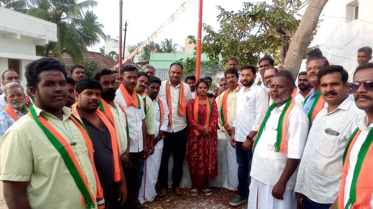 கூண்டோடு பாஜகவுக்கு தாவும் குடியாத்த கிராம திமுகவினர்!