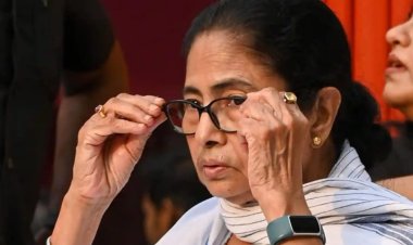 என் தலையை வெட்டலாம்" அரசு ஊழியர்களிடம் கொதிக்கும் மம்தா பானர்ஜி!