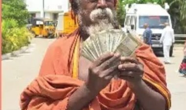 யாசகம் பெற்ற பணத்தை பொது நிவாரண நிதிக்கு வழங்கிய சன்னியாசி!