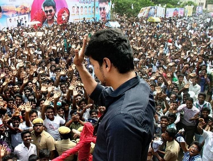 அம்பேத்கர் சிலைகளுக்கு மரியாதை:- அப்படின்னா என்ன பண்ண போகிறார் நடிகர் விஜய்!
