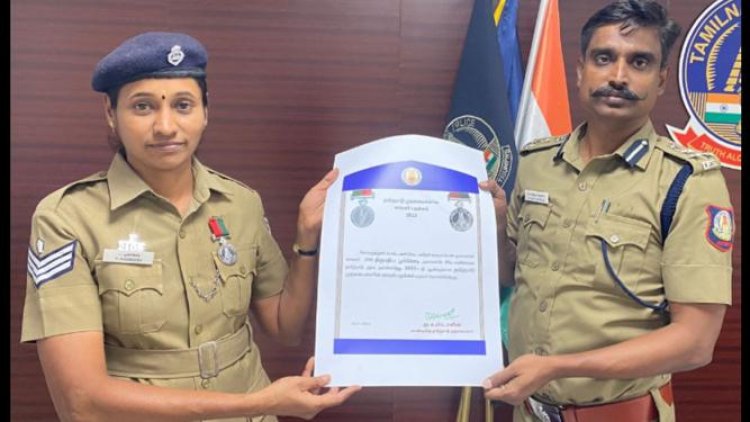 பெண் காவலரை வாழ்த்திய டிஐஜி!