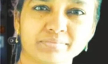 கணக்கு டீச்சரின் செக்ஸ் வலையில் விழுந்த பத்தாம் வகுப்பு மாணவன்!