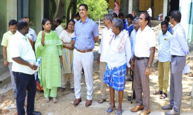 ரேஷன் கடைகள் - பள்ளிகட்டிடங்களை ஆய்வு செய்த ஆட்சியர்!