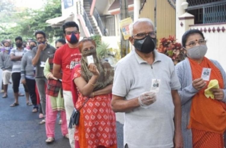 கர்நாடகா தேர்தல் பரபரப்பாக நகர்கிறது!