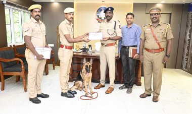 மோப்ப நாய் “சாரா” வேலூர் எஸ்.பி.யிடம் ஒப்படைப்பு!