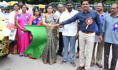 குடும்ப கட்டுபாடு அவசியம் பற்றின பேரணி! ஆட்சியர் குமாரவேல் பாண்டியன் நடத்தினார்!