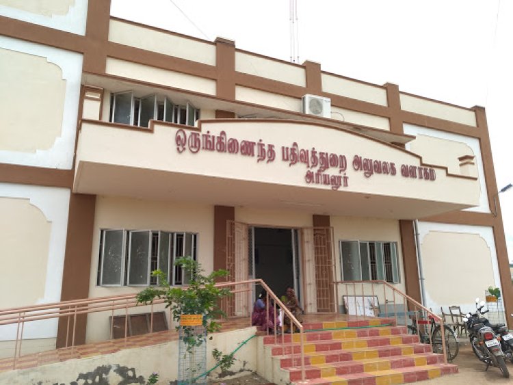 பத்திரப்பதிவு சேவைக் கட்டண உயர்வு:- இன்று முதல் நடைமுறைக்கு வந்தது!