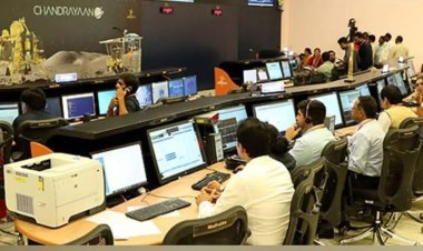   நிலா... நிலா... ஓடிவா ... பாடலை இஸ்ரோ விஞ்ஞானிகள் மெய்பித்துள்ளனர்! வெற்றிகரமாக நிலவில் தரையிறங்கிய விக்ரம் லேண்டர்! பிரதமர் பாராட்டு!