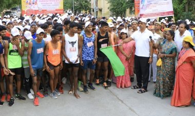 ஓட்டமாய் ஓடிய 800 பேர்!