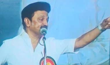 முதல்வர் சொன்ன ரூ.1000 வந்தாச்சு! பிரதமர் சொன்ன 15 லட்சம் எங்கே?